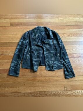 Sanctuary Moto Jacket Camo Print Faux Suede